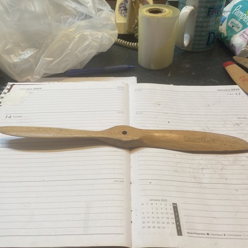 Smart wooden propeller - ,