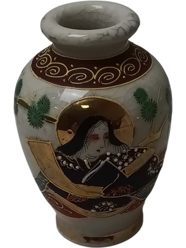 Vintage japanese satsuma vase - vintage,
