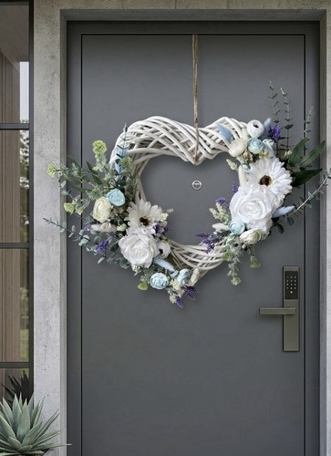 Stunning handmade heart - stunning, heart-shaped