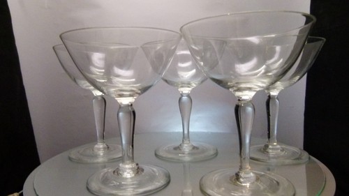 Champagne clear glass coupes