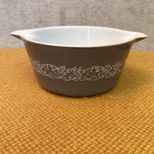 Vintage 1960s JAJ Pyrex