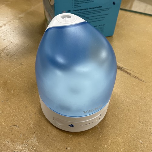 Vicks personal humidifier - vicks,