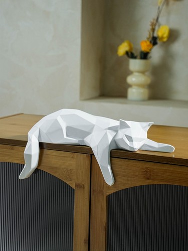 Modern geometric cat statue - geometric,