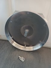 Tubz vending machine tower lid