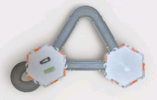Hexbug nano glows the dark - glows,