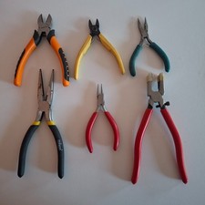Tool Job-Lot 2 x snips, 3 x