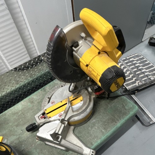 Dewalt dw705 120v corded - dewalt,