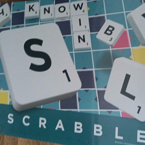 Hasbro scrabble travel word - hasbro,