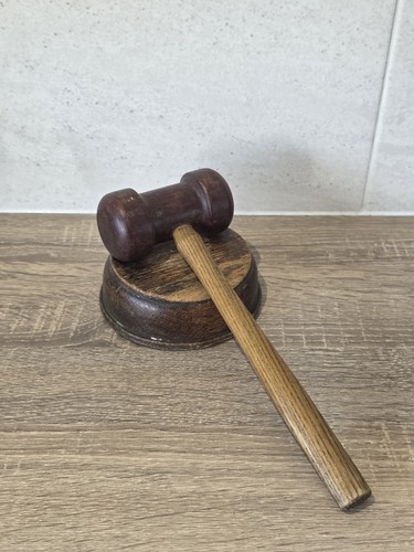 Vintage full size wooden - vintage,