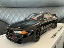 AUTOART 1/18 NISSAN SKYLINE