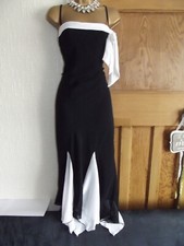 Flawed Wallis ❤️  Size 16