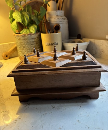 Stunning handmade wooden - stunning,