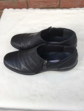 Ladies “Pavers Loretta”