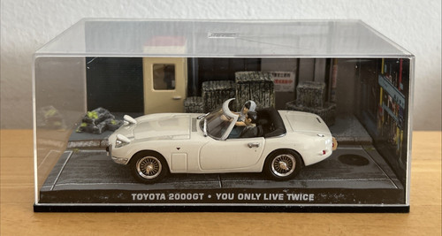 James bond car - james,
