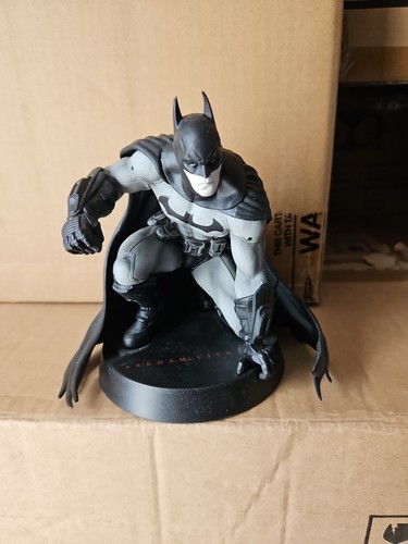 Batman arkham city collectors - arkham,