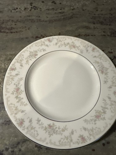 Vintage royal doulton - royal, romance