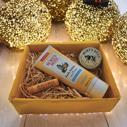 Burt bees essential pamper - essential,