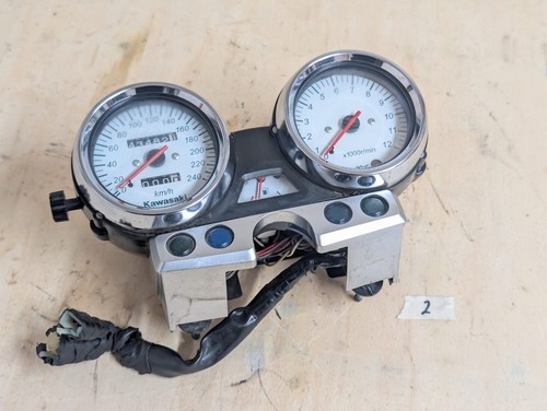Kawasaki zr7 speedometer - kawasaki,