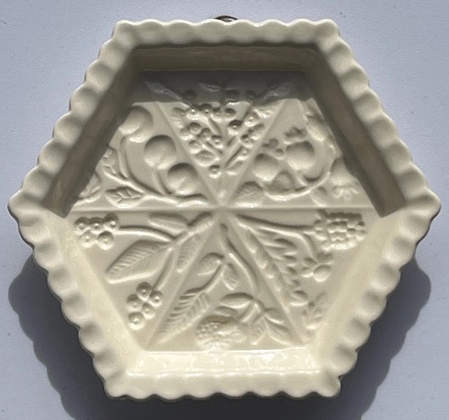 The 1869 victorian pottery - victorian,