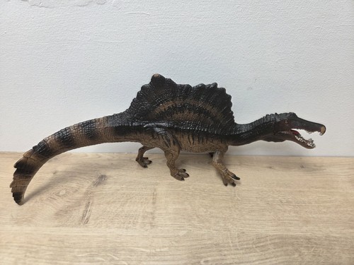 Schleich spinosaurus dinosaur - schleich,