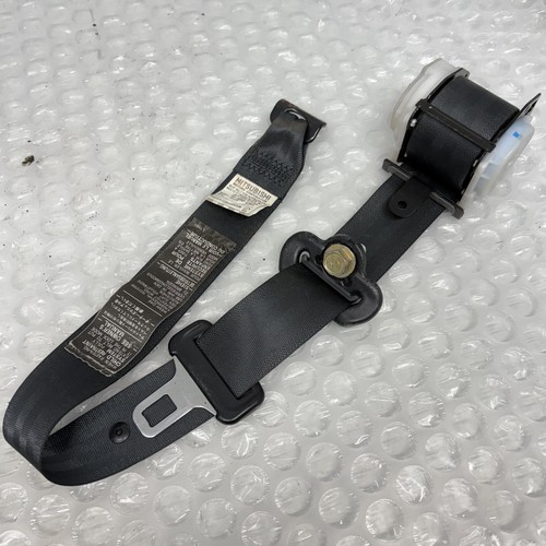 Seat belt rear left - rear, row