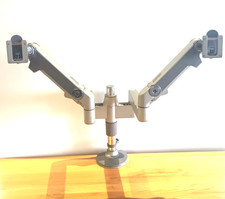 Humanscale M/Flex Dual Monitor Stand Arm Clamp Mount M8 2 VESA Plates screws