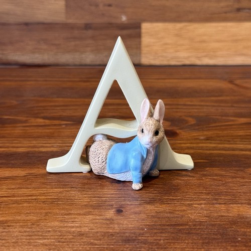 Peter rabbit alphabet - rabbit, figure