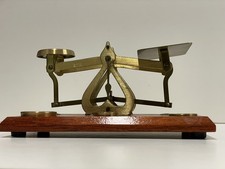 POST OFFICE MINI SCALES ON