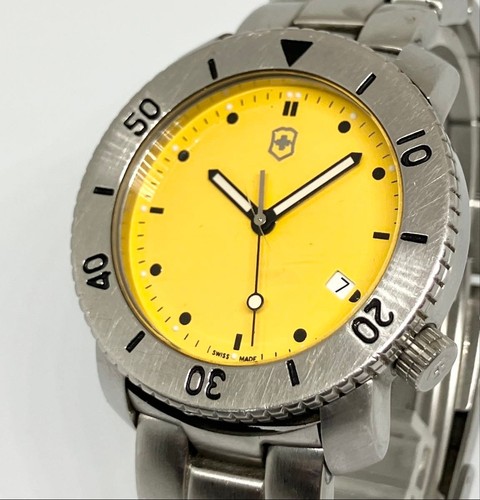 Victorinox quartz diver - victorinox,