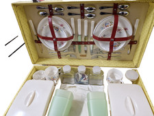 Vintage Sirram 6-Person Picnic