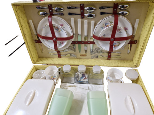 Vintage sirram person picnic - vintage, 6-person