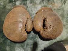 Vintage FRANK  BRYAN Boxing