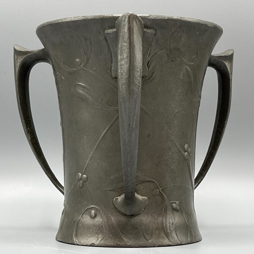 Antique art nouveau - pewter, tyg