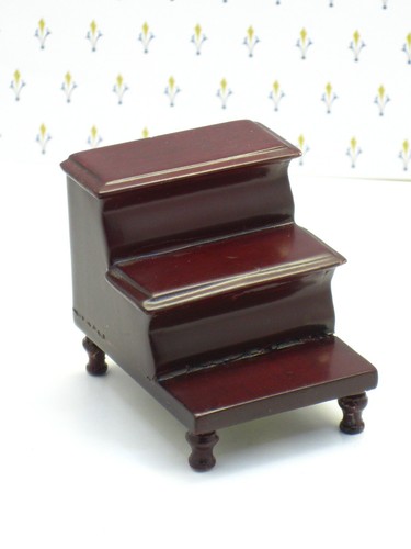 Dark wood bespaq step - wood,