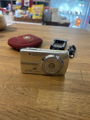 Olympus 760 digital - m,