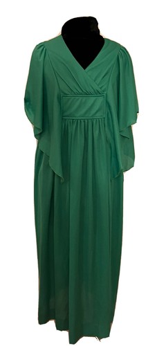 Green dress modern - 70’s,