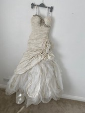 Ian Stuart Wedding Dress