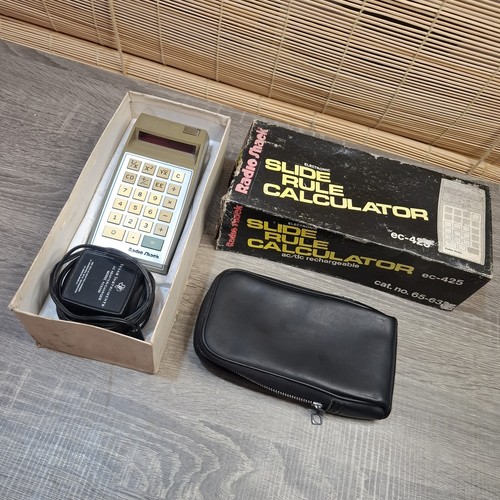 Radio shack vintage - radio,