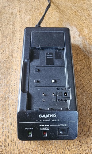 Sanyo adaptor var - adaptor, var-18