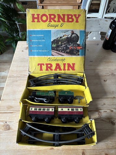 Vintage hornby gauge - hornby, ‘o’