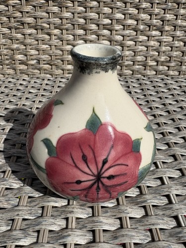 Cobridge pottery corn cockle - cobridge,