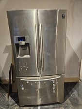 Samsung American Style Fridge Freezer with French Doors and Plumbed Ice Maker