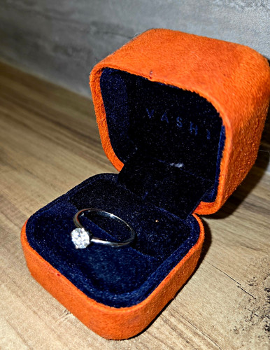 Vashi platinum 900 hallmarked - platinum,