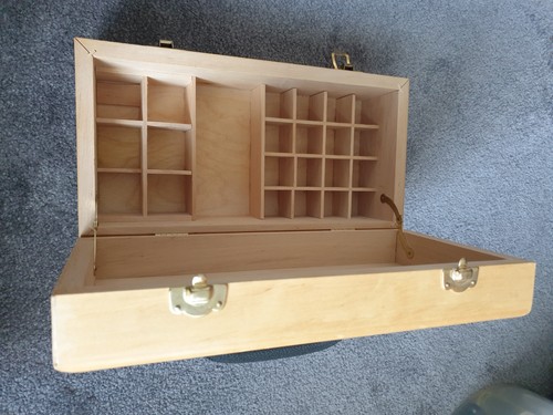 Aromatherapy oil storage - oil, box