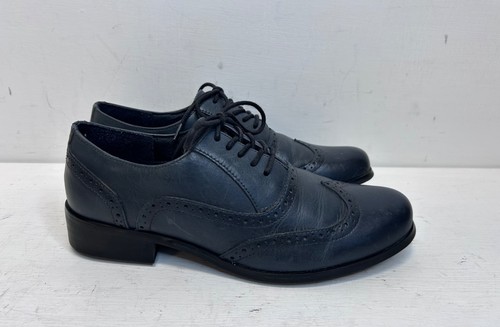 Clarks blue leather - blue, brogue