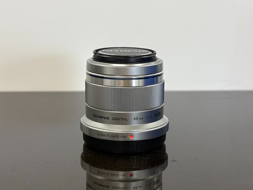 Olympus 45mm zuiko lens - 45mm, m.zuiko