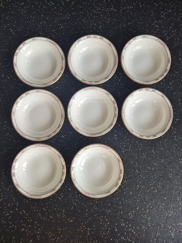 Wedgewood bone china - , dinner