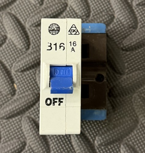 Wylex b16 push - b16, in