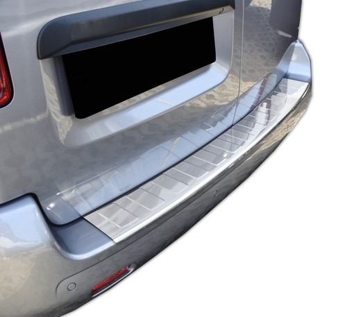 Rear bumper sill - rear,