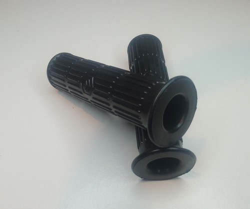 Vespa mk1 handlebar grips - vespa, px